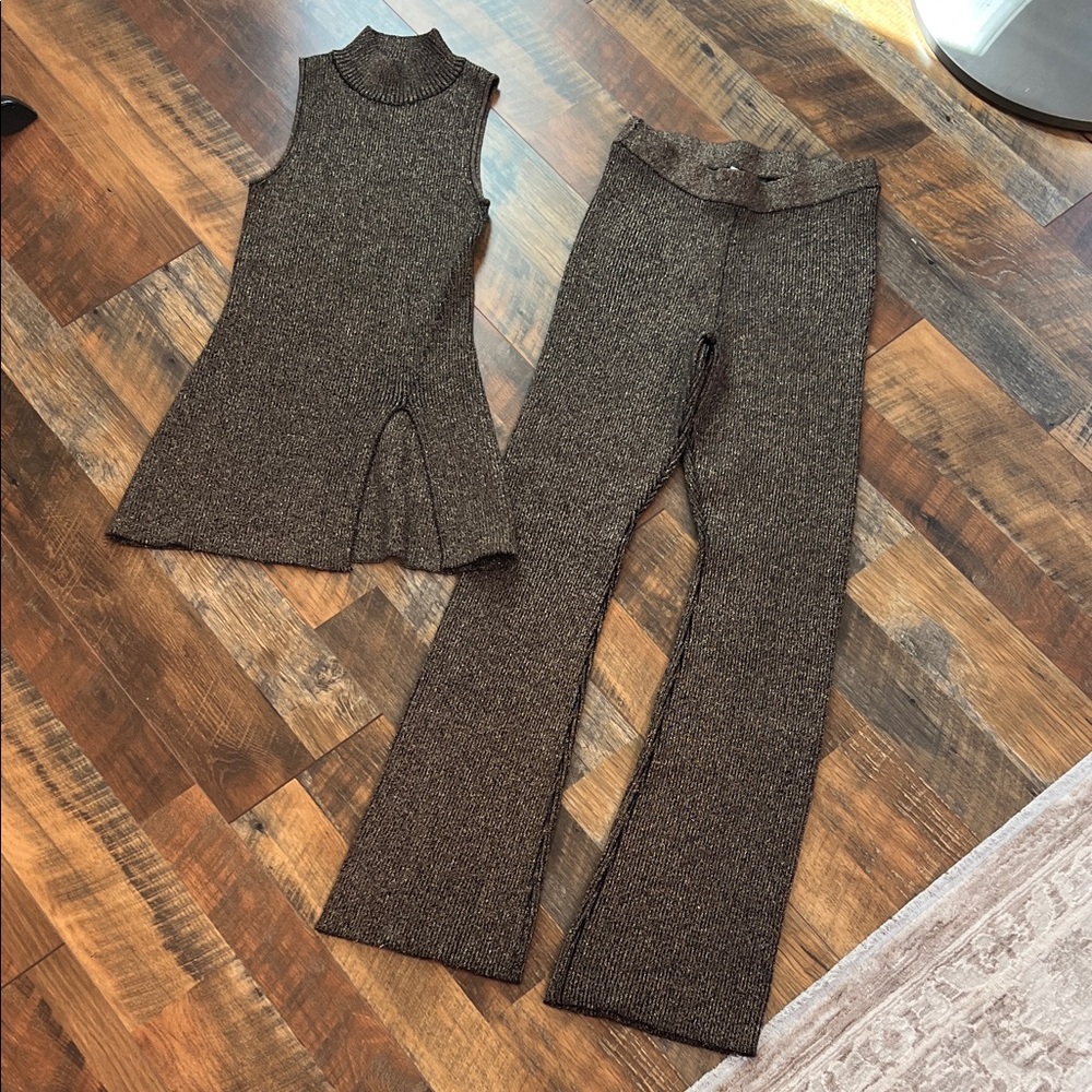 House of Harlow 1960 two piece matching set